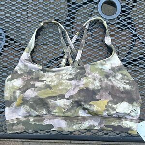 Lululemon Energy Adjustable Bra